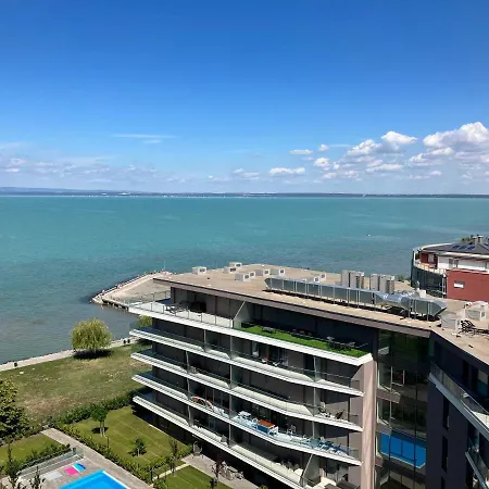 Panorama906 Apartman *