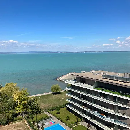 Panorama906 4* Siofok